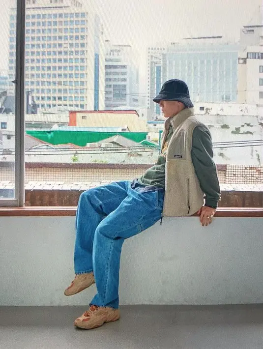 Namun agensi membantah jika Kim Min Gwi melanggar kewajiban isolasi mandiri saat mengidap COVID-19. (Foto: Instagram/kimmingwi)