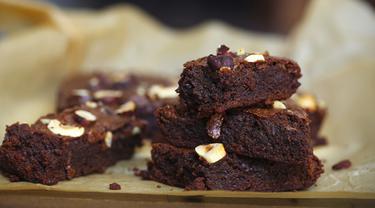 Kesalahan Yang Sering Terjadi Saat Membuat Brownies Lifestyle Fimela Com