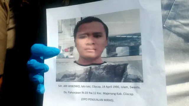 Agen besar Miras Oplosan yang menyebabkan 5 korban jiwa di Cilacap, Ari Wibowo (28), masuk Daftar Pencarian Orang (DPO) polisi. (Foto: Liputan6.com/Muhamad Ridlo)