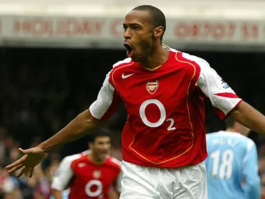 Thierry Henry - Pemain asal Prancis ini menjadi legenda di Arsenal sekaligus pemegang top skor klub sepanjang masa. Thierry Henry menyumbangkan 229 gol dari 376 penampilan bersama Arsenal. (AFP/Odd Andersen)