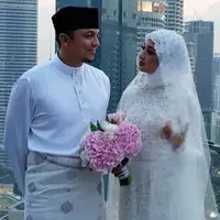 Seperti diketahui belum lama ini, artis cantik, Laudya Cynthia Bella resmi dipersunting pria asal Malaysia Engku Emran. Pernikahan digelar di Kuala Lumpur Malaysia pada Jumat (9/9/2017). (dok instagram)