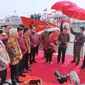 Ketua Umum PDI Perjuangan Megawati Soekarnoputri meresmikan Rumah Sakit (RS) Kapal Terapung bernama Laksamana Malahayati di Pelabuhan Tanjung Priok, Jakarta Utara, Sabtu, (10/6/2023). (Merdeka)