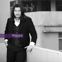 Eksklusif Virzha (Foto: Bambang E Ros. Digital Imaging: Muhammad Iqbal Nurfajri/Bintang.com)