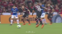 Berita video momen gol free kick sensasional Thiago Carleto yang mirip dengan gol terkenal Roberto Carlos di Prancis. This video presented by BallBall.