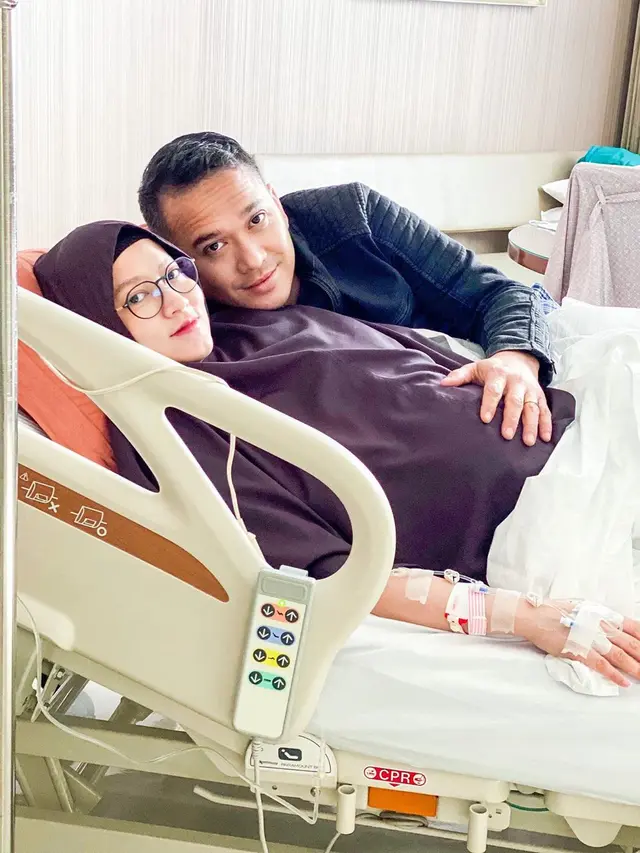 [Fimela] Lyra Virna dan Muhammad Fadlan