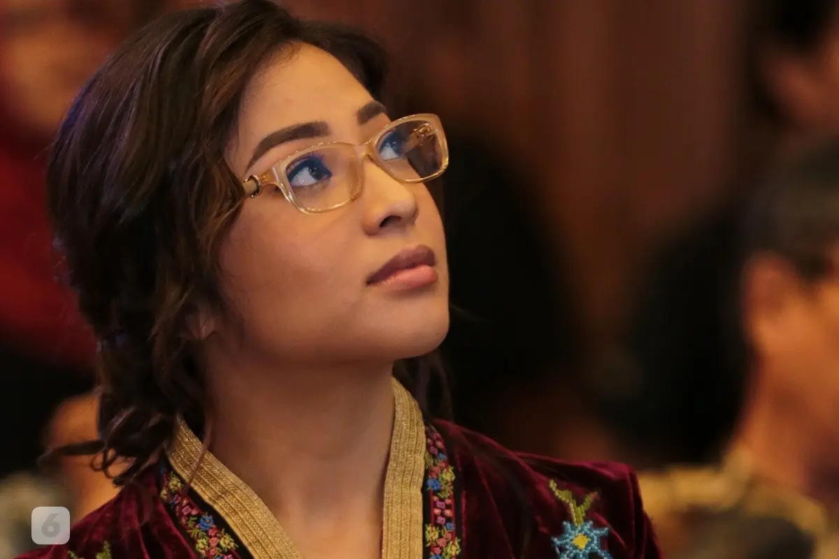 [Bintang] Nikita Willy