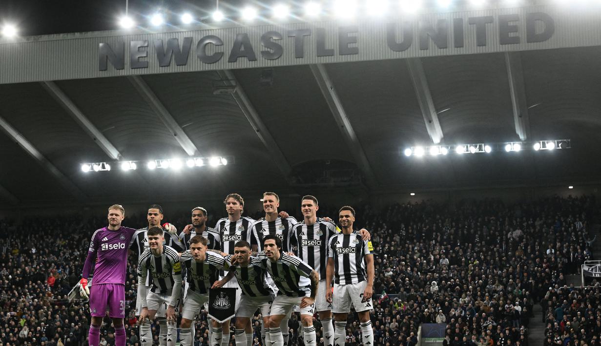 The Magpies punya modal berharga saat menjamu Qarabag karena sudah unggul secara agregat dengan skor 6-1. (AFP/Paul Ellis)