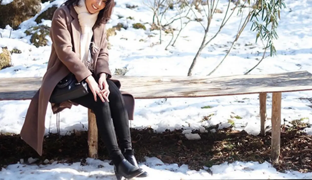 “Ahhhh gemessss..aku iri sama ka tyas😐😐😐Semoga dilancarkan semuanya..amin,” tulis pemilik akun @windijaroet. (Instagram/tyasmirasih)