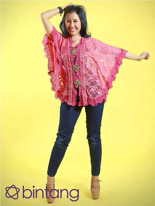 "Film Virgin bisa dibilang jadi bagian dari sejarah film Indonesia. Karena waktu film itu tayang di tahun 2004, FFI baru diadakan lagi. Lalu di tahun berikutnya, Virgin masuk nominasi di FFI," tutur Rasti. (Galih W Satria /Bintang.com)