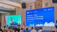 Menteri Pendidikan Tinggi, Sains, dan Teknologi (Mendiktisaintek) Brian Yuliarto memberi sambutan dalam aktivitas Indonesia-Japan Workshop on New Energy and Industrial Technology di instansi Kemdiktisaintek, Jakarta. (Antara)