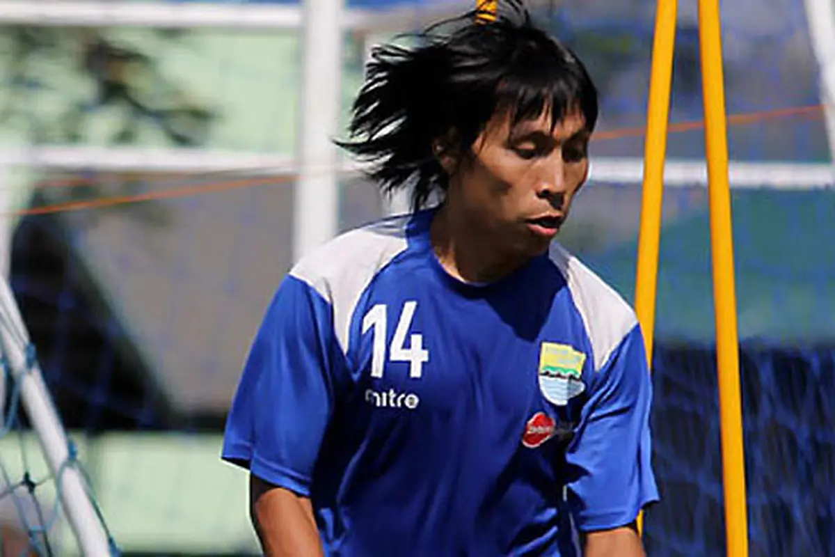asri-akbar-131025b.jpg
