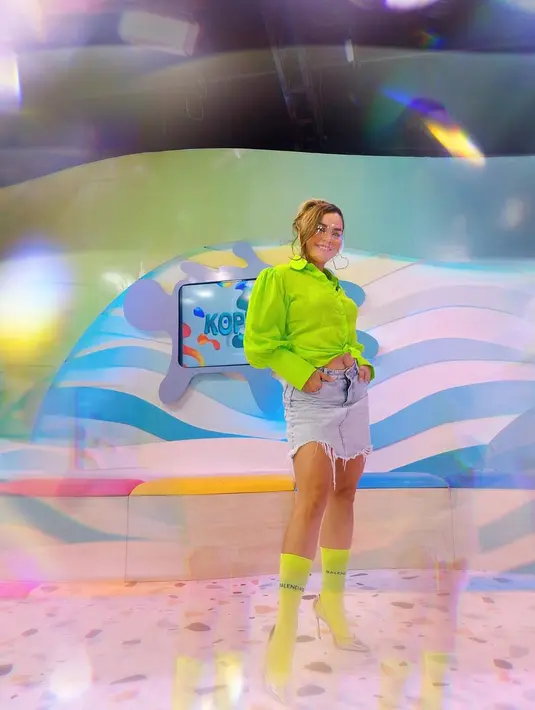 Sebelumnya, Melaney Ricardo mengatakan bahwa tahun 2020 ini memang cukup berat untuk dirinya. Sebelum terkena virus Covid-19, ia dan suami, Tyson juga terpisah selama lima bulan karena sang suami yang terkena  lockdown di negara asalnya. (Instagram/melaney_ricardo)