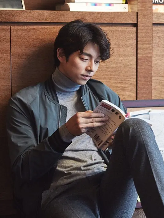 Gong Yoo mengaku jika wanita idamannya adalah wanita yang tak terlalu emosional. (Foto: koreaboo.com)