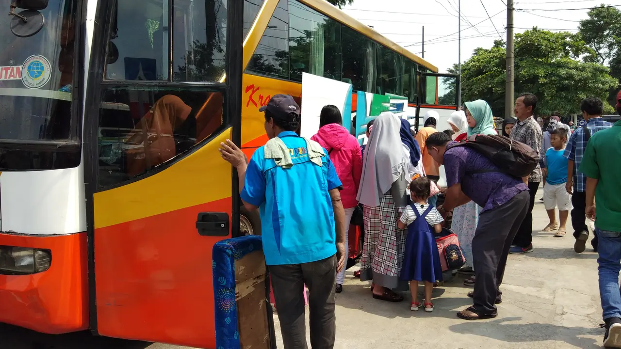 Arus balik mulai terlihat di kampung rambutan