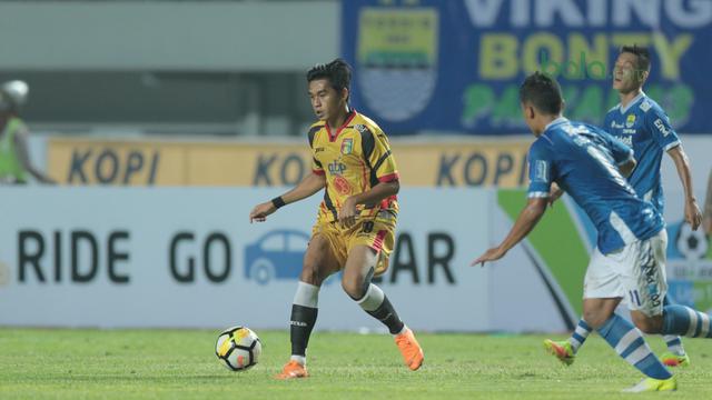 Persib Bandung, Mitra Kukar, Liga 1 Indonesia, Bola.com