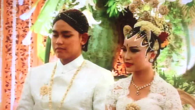 [Bintang] Chacha Frederica dan Dico