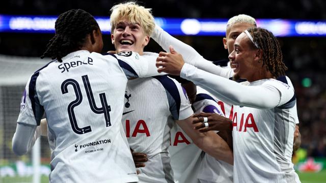 Kenapa Tottenham Ngotot Cari Bek Kiri Baru?