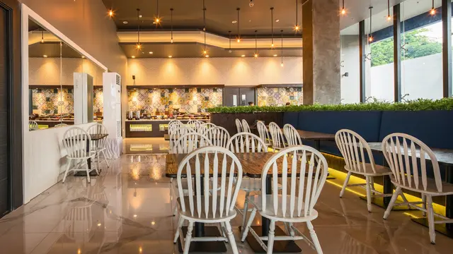 Restoran Eksklusif Waringin Hospitality Hotel Group