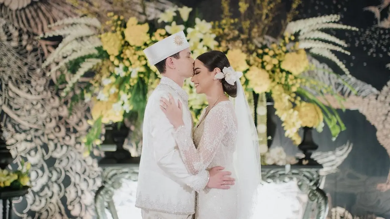 Momen pernikahan Amanda Khairunnisa dan Tavan Dutton (Foto: Instagram @akhairunnisa)