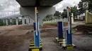 Manless gate (pintu parkir) terpasang di lahan yang dijadikan park and ride untuk stasiun MRT (Moda Raya Terpadu) Lebak Bulus, Jakarta, Selasa (20/3). Dua park and ride mulai dibangun di Stasiun MRT Lebak Bulus dan Fatmawati. (Liputan6.com/Faizal Fanani)