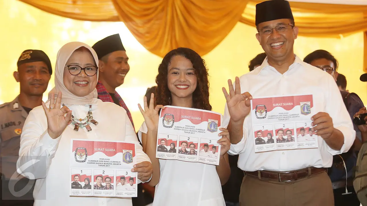 20170215-Anies Baswedan dan Keluarga Mencoblos TPS 28-Jakarta