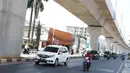 Kendaraan melintasi Jalan RS Fatmawati Raya, Jakarta, Selasa (10/9/2019). Penerapan perluasan aturan ganjil genap di sejumlah ruas jalan Ibu Kota berimbas pada lenggangnya arus lalu lintas di kawasan tersebut. (Liputan6.com/Immanuel Antonius)