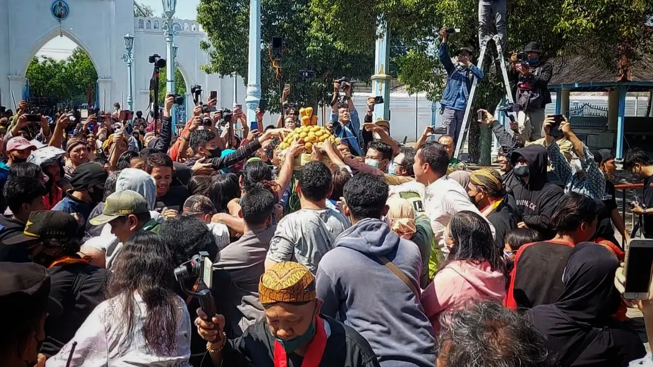 Grebeg Besar di Keraton Solo