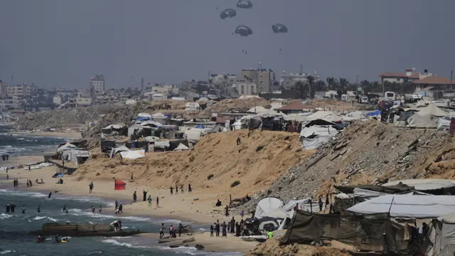 Jangkau Wilayah yang Sulit di Gaza, Pengiriman Bantuan Dilakukan Lewat Udara