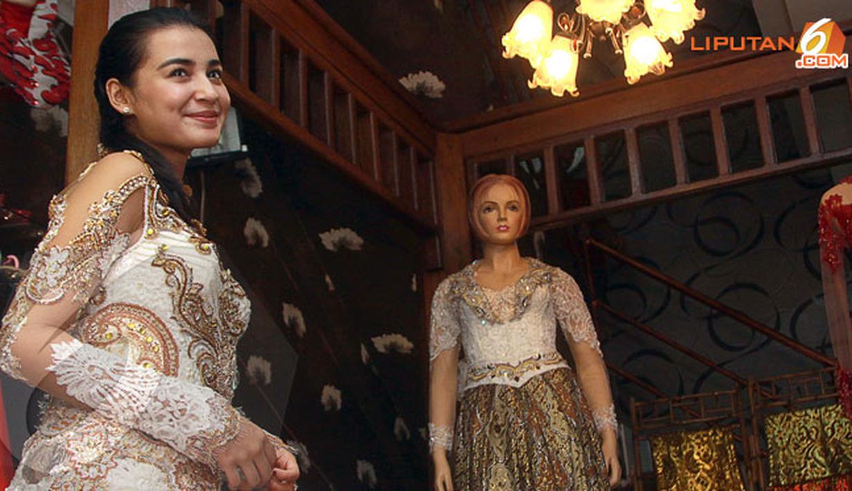 Beginilah Busana Pernikahan Shireen Sungkar Dan Teuku Wisnu Foto Liputan6 Com