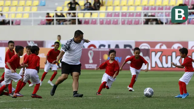 Foto: Potret Kemeriahan Pembukaan Piala Presiden 2022, mulai Tari Tradisional, Musik Dangdut bahkan Band GIGI pun Ada