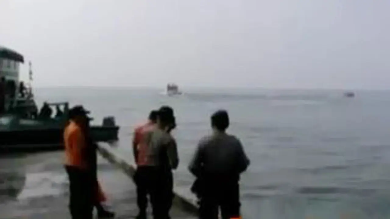 Segmen 2: Tosan Keluar RS hingga Pencarian Helikopter