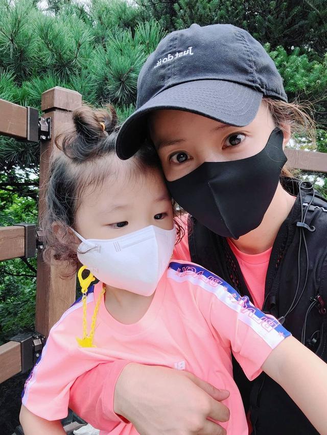 Lee Si Young. (Instagram/ leesiyoung38)