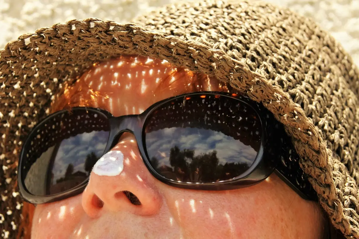 Cara Memilih sunscreen untuk kulit berminyak