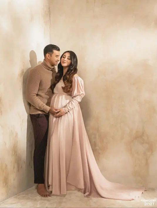 Margin Wieheerm maternity (Instagram/riomotret)