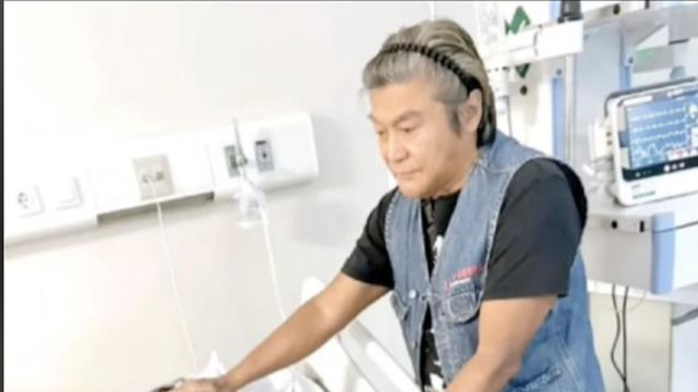 Potret Betharia Sonata dan Willy Dozan (Sumber: TikTok/kaget.wak)