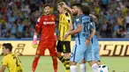 Pelatih Manchester City, Pep Guardiola, akhirnya mampu meraih kemenangan perdana usai mengalahkan Borussia Dortmund 6-5 lewat babak adu penalti pada laga International Champions Cup 2016, Kamis (28/7/2016). (AFP/Wang Zhao)