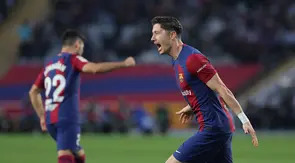 Striker Barcelona, Robert Lewandowski akhiri paceklik gol dengan membobol gawang Alaves (AFP)