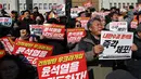 Pencabutan status darurat militer itu dilakukan setelah Yoon mengumpulkan anggota kabinetnya dan menyetujui desakan Majelis Nasional untuk membatalkan darurat militer. (ANTHONY WALLACE/AFP)
