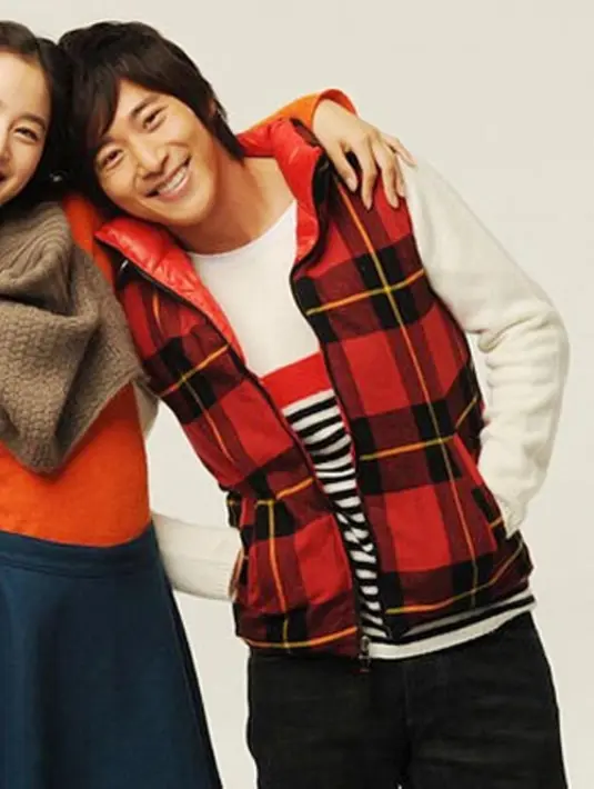 Kim Tae Hee dan Lee Wan. Foto: via kdramastars.com