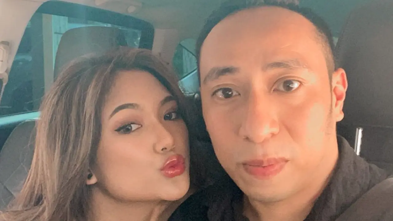 Berpacaran, Ini 6 Potret Kebersamaan Marion Jola dan Kekasih Baru