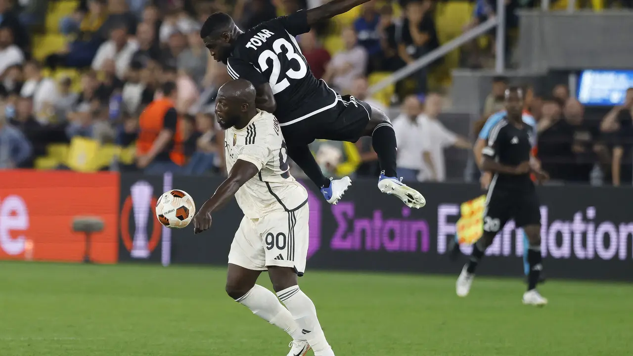 Lukaku beraksi saat Roma melawan Sheriff di Liga Europa