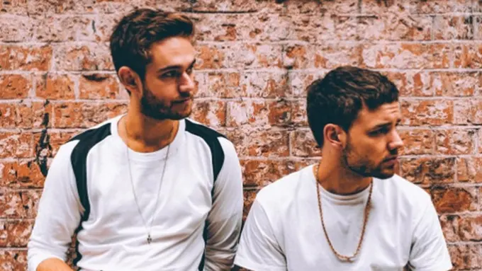 [Bintang] Liam Payne dan Zedd Rilis Video Klip Bareng Fans