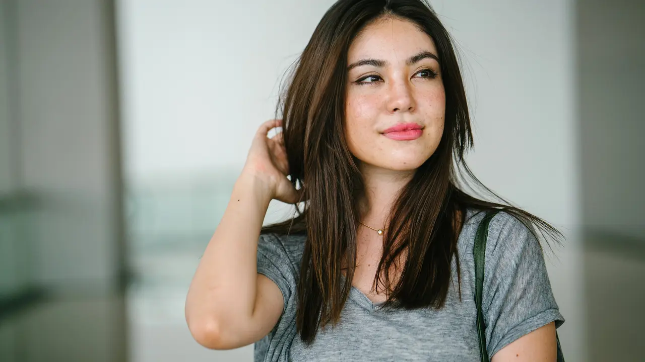 wanita oktober energi positif