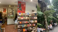 Kafe dan Toko Buku Kineruku di Bandung.(Liputan6.com/Natasa Kumalasah P).