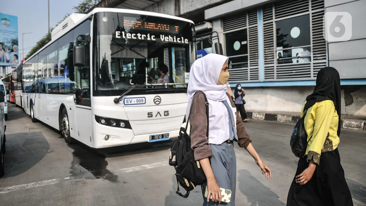 Uji Coba Bus Listrik Transjakarta Kampung Melayu-Tanah Abang via Cikini