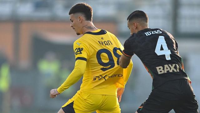 Jay Idzes - Venezia Vs Parma di Serie A 2024/2025