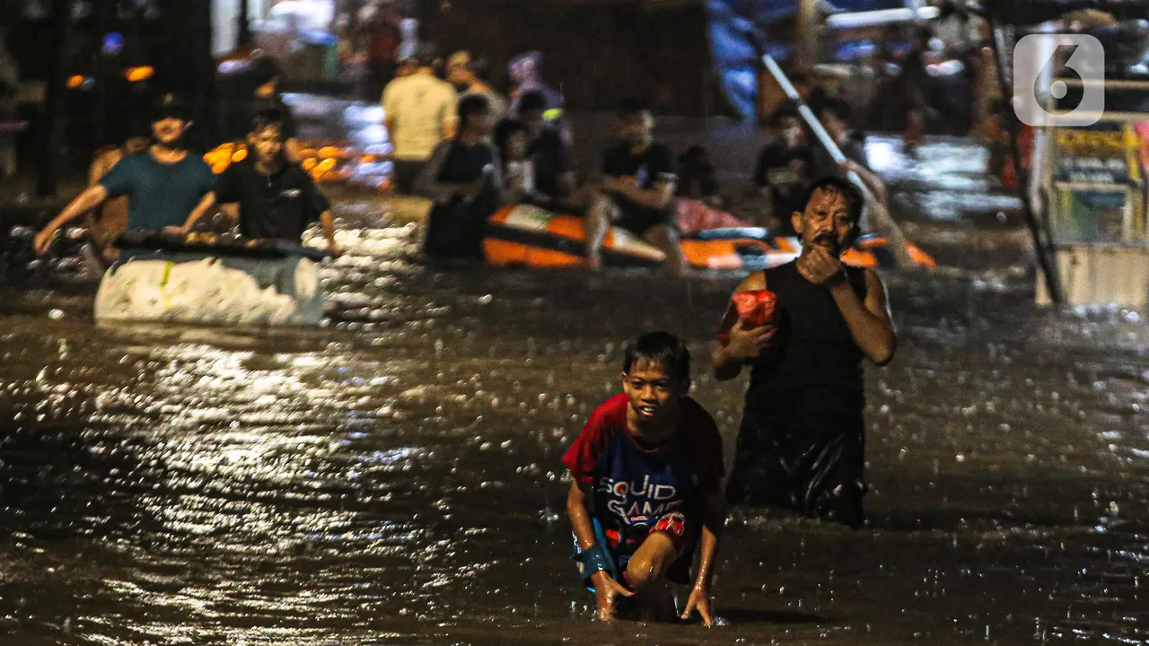 Banjir Rendam Kawasan Kemang Jakarta