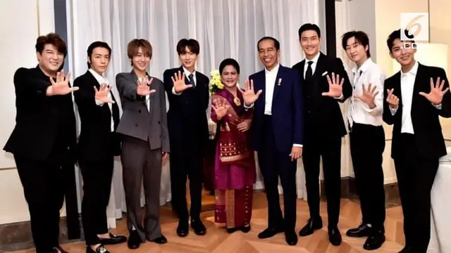 Salah satu personel Super Junior mengunggah video saat bertemu Presiden Joko Widodo di Korea Selatan.