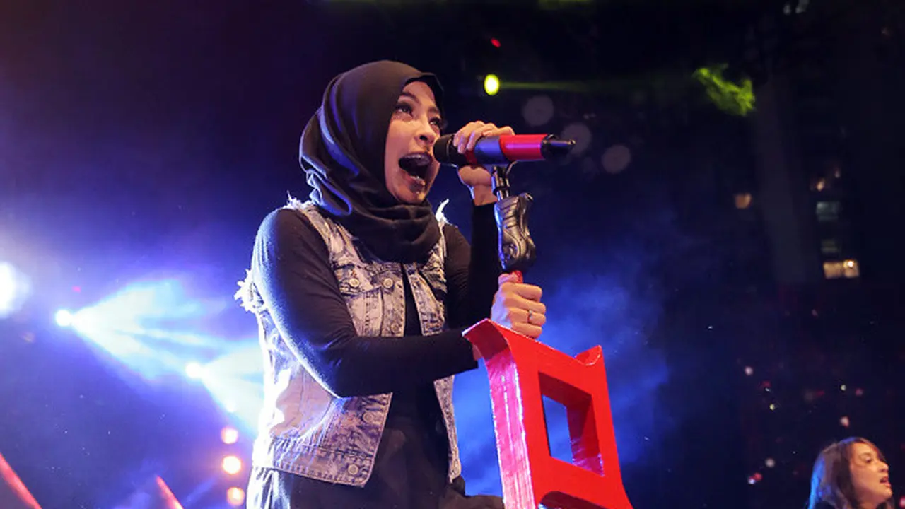 [Bintang] Band Kotak
