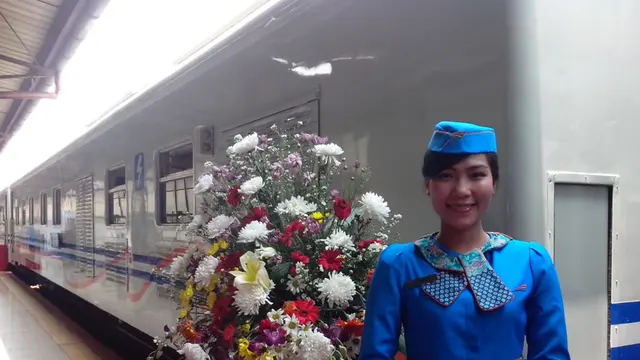 Pramugari Kereta Api